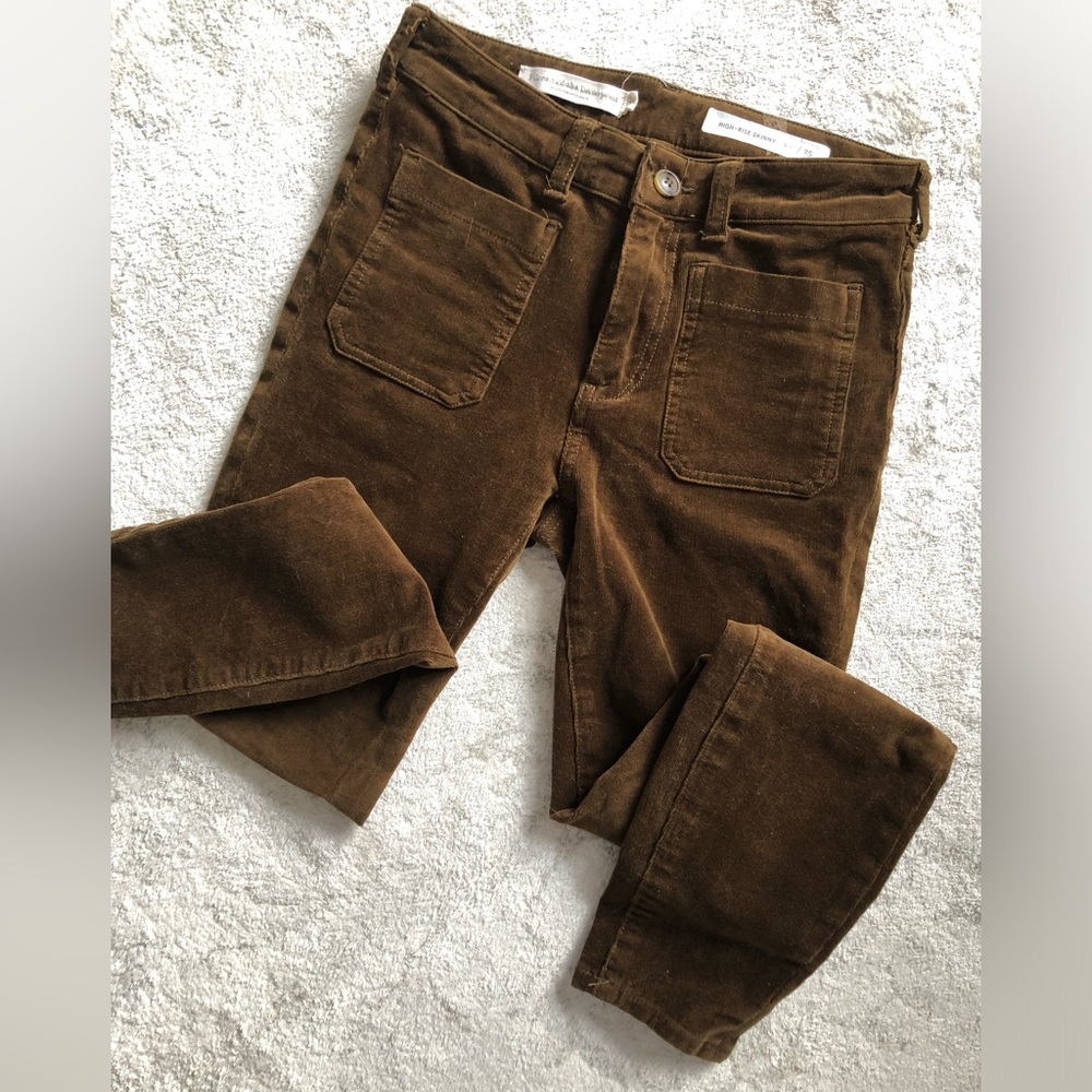 Anthropologie, high - rise velvet skinny pants